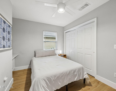 213 Pink Ibis Court - Photo Thumbnail 37