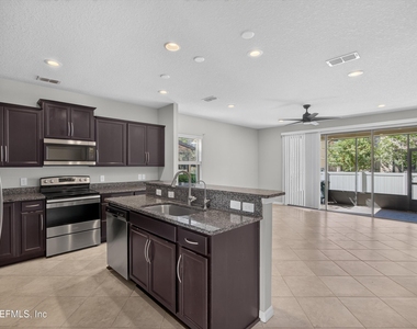 7019 Butterfly Court - Photo Thumbnail 3