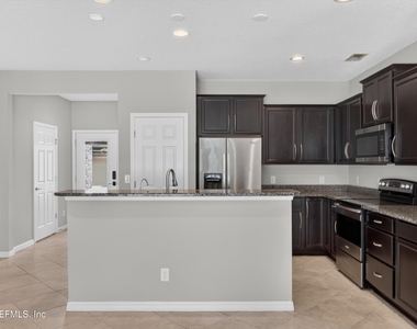 7019 Butterfly Court - Photo Thumbnail 7