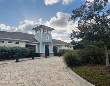 7045 Rosabella Circle - Photo Thumbnail 23