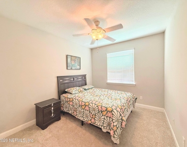 7045 Rosabella Circle - Photo Thumbnail 11