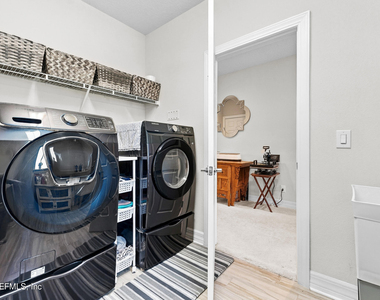 508 Los Alamos Street - Photo Thumbnail 32
