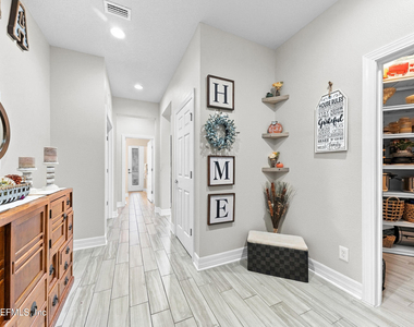 508 Los Alamos Street - Photo Thumbnail 15