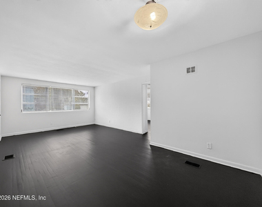 1806 Van Wert Avenue - Photo Thumbnail 15
