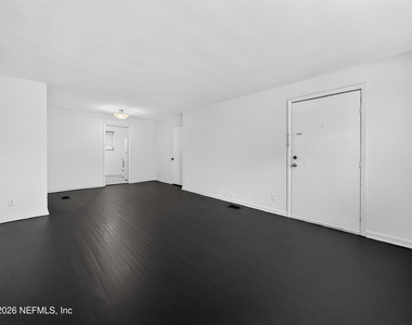 1806 Van Wert Avenue - Photo Thumbnail 9