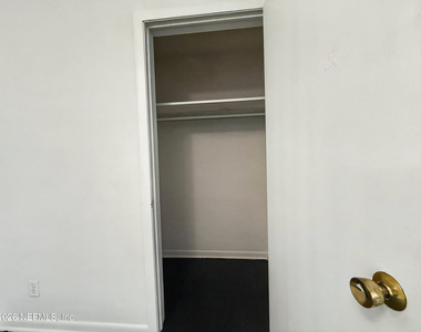 1806 Van Wert Avenue - Photo Thumbnail 12