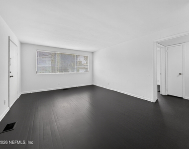 1806 Van Wert Avenue - Photo Thumbnail 13