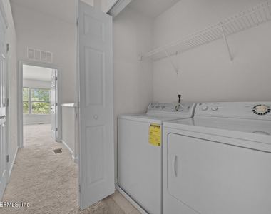 8077 Summerside Circle - Photo Thumbnail 19