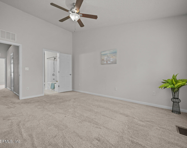 8077 Summerside Circle - Photo Thumbnail 13