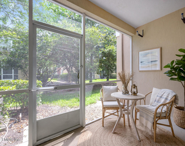8077 Summerside Circle - Photo Thumbnail 21