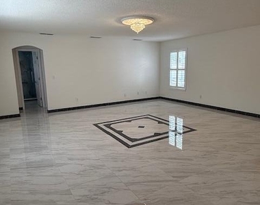2518 Willow Creek Drive - Photo Thumbnail 24