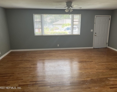 1616 E 26th Street - Photo Thumbnail 8