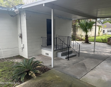 1616 E 26th Street - Photo Thumbnail 13