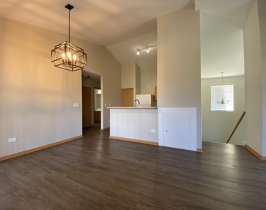 131 Silverstone Drive - Photo Thumbnail 3