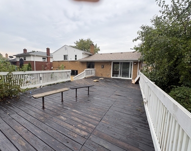 1621 Clay Court - Photo Thumbnail 10