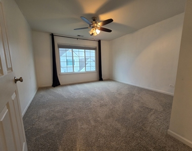 3350 Ravinia Circle - Photo Thumbnail 37
