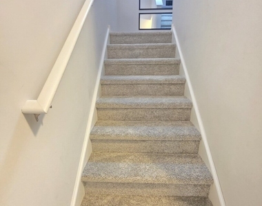 3350 Ravinia Circle - Photo Thumbnail 29