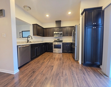 3350 Ravinia Circle - Photo Thumbnail 23