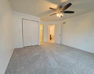 3350 Ravinia Circle - Photo Thumbnail 43