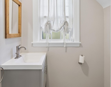 5825 N Caldwell Avenue - Photo Thumbnail 9