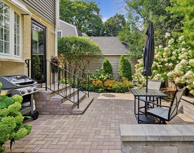 5825 N Caldwell Avenue - Photo Thumbnail 17