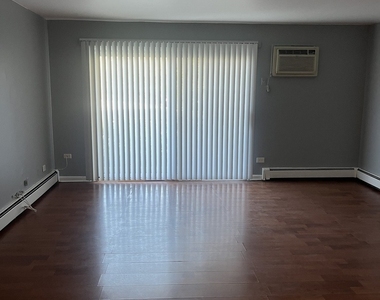 4809 W Engle Road - Photo Thumbnail 2