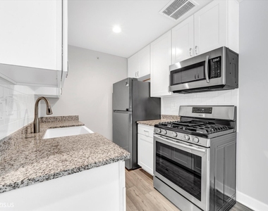 866 Cider Lane - Photo Thumbnail 12