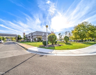 866 Cider Lane - Photo Thumbnail 16