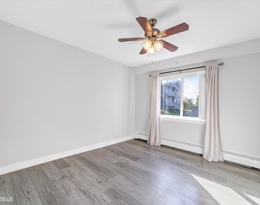 866 Cider Lane - Photo Thumbnail 36