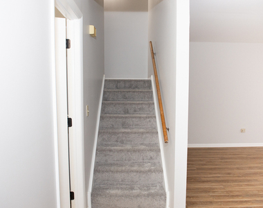 608 N Lake Shore Drive - Photo Thumbnail 9