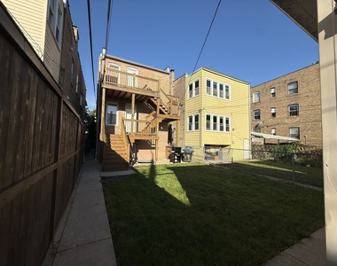 2449 N Ridgeway Avenue - Photo Thumbnail 13