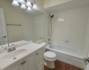 2216 Country Club Drive - Photo Thumbnail 16