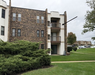2216 Country Club Drive - Photo Thumbnail 19