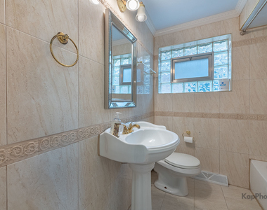 7224 W 60th Place - Photo Thumbnail 15