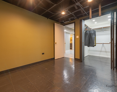 7224 W 60th Place - Photo Thumbnail 19