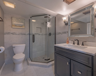 7224 W 60th Place - Photo Thumbnail 21