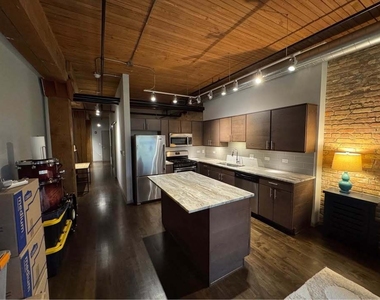 445 E Illinois Street - Photo Thumbnail 3