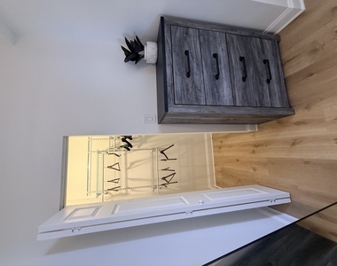 1449 N Ashland Avenue - Photo Thumbnail 12