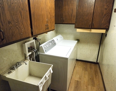 73 Forest Lane - Photo Thumbnail 20