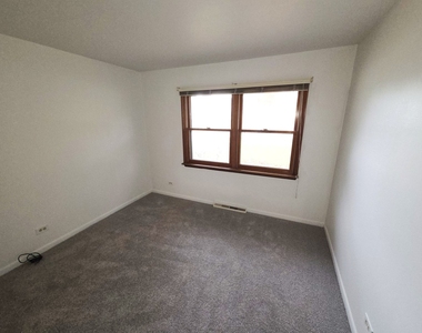 73 Forest Lane - Photo Thumbnail 15