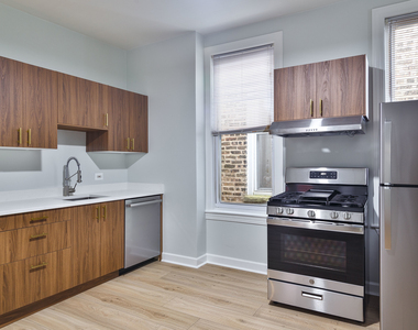 1450 N Washtenaw Avenue - Photo Thumbnail 5