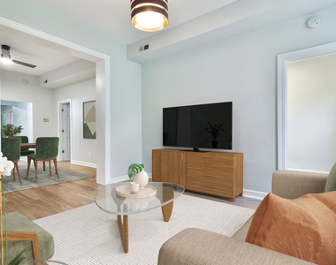 1450 N Washtenaw Avenue - Photo Thumbnail 2