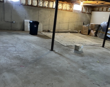 17007 Marilyn Drive - Photo Thumbnail 17