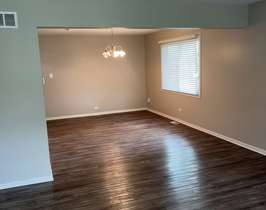 17007 Marilyn Drive - Photo Thumbnail 6