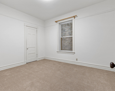 3746 N Lakewood Avenue - Photo Thumbnail 12