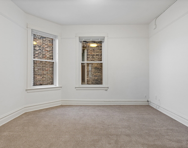 3746 N Lakewood Avenue - Photo Thumbnail 10