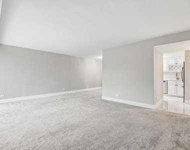 1301 N Western Avenue - Photo Thumbnail 5