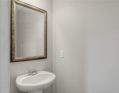 514 Altama Way - Photo Thumbnail 3