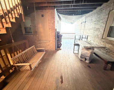 4201 N Sawyer Avenue - Photo Thumbnail 12
