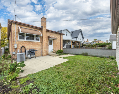 3927 N Pontiac Avenue - Photo Thumbnail 27